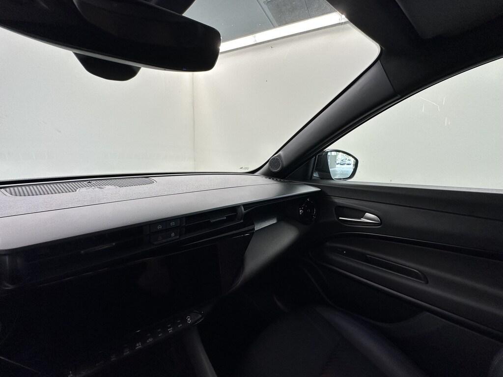 Alfa Romeo Alfa Romeo Junior 1.2 ibrida Speciale 136cv edct6