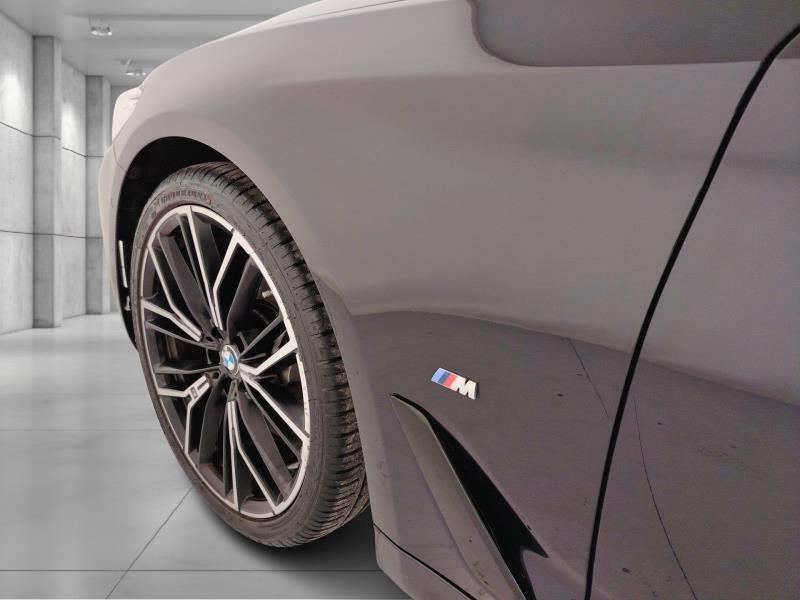 BMW Serie 5 530d Touring mhev 48V xdrive Luxury auto