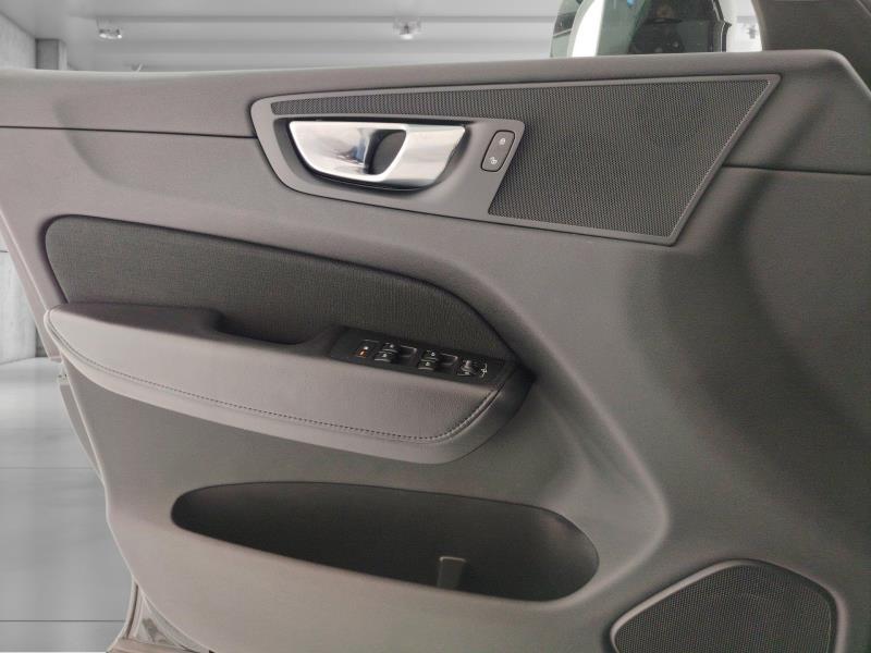 Volvo XC60 2.0 B4 Inscription awd auto my20