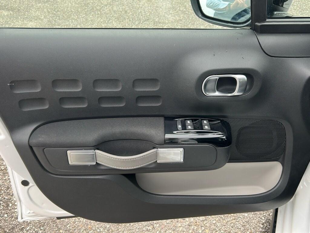 Citroen C3 1.2 puretech Shine 82cv