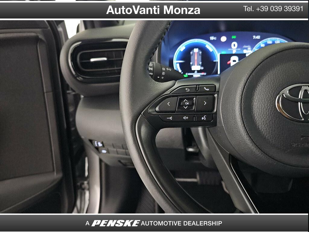 Toyota Yaris 1.5h 130 Lounge