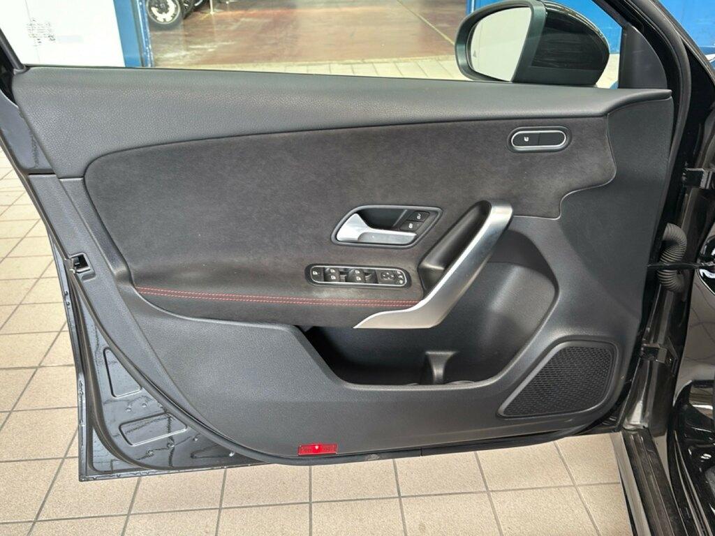 Mercedes Classe A 180 d Digital Edition auto