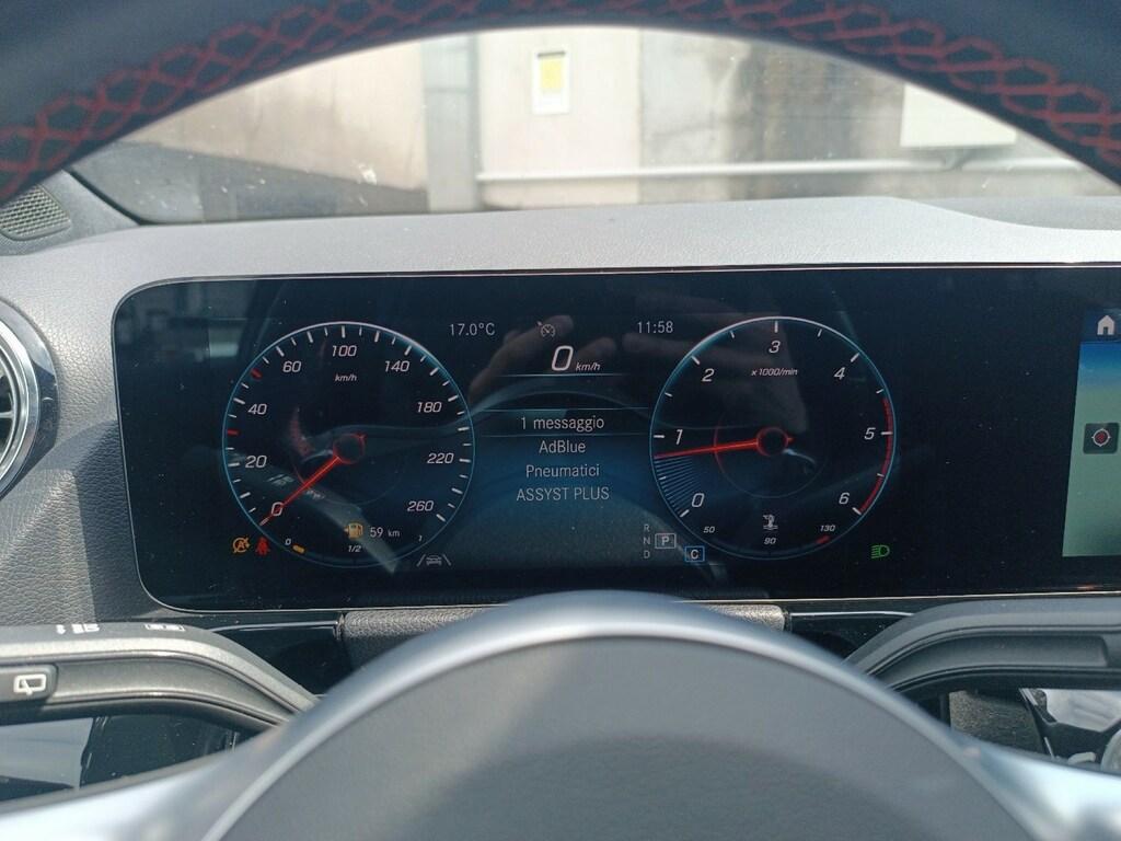 Mercedes GLA 180 d Premium auto