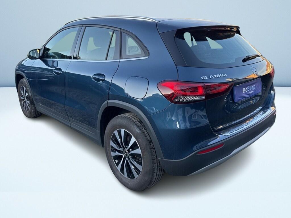 Mercedes GLA 180 d Sport auto
