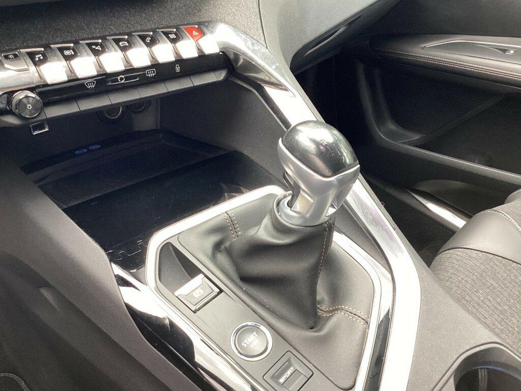 Peugeot 3008 1.5 bluehdi GT Line s&s 130cv