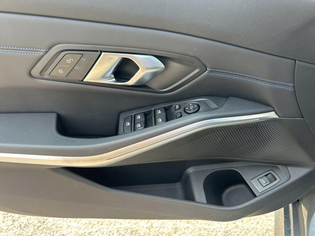 BMW Serie 3 320d Touring mhev 48V Msport xdrive auto