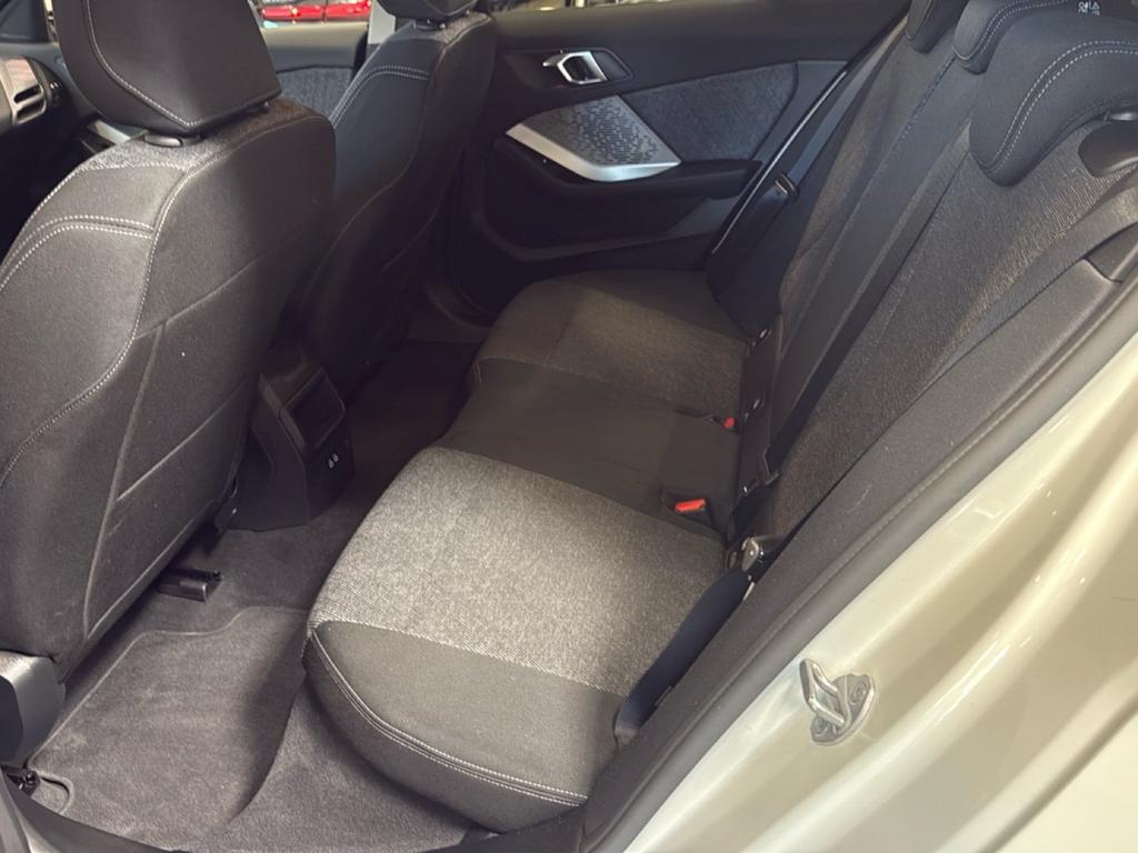BMW Serie 1 120d 48V MSport Design auto