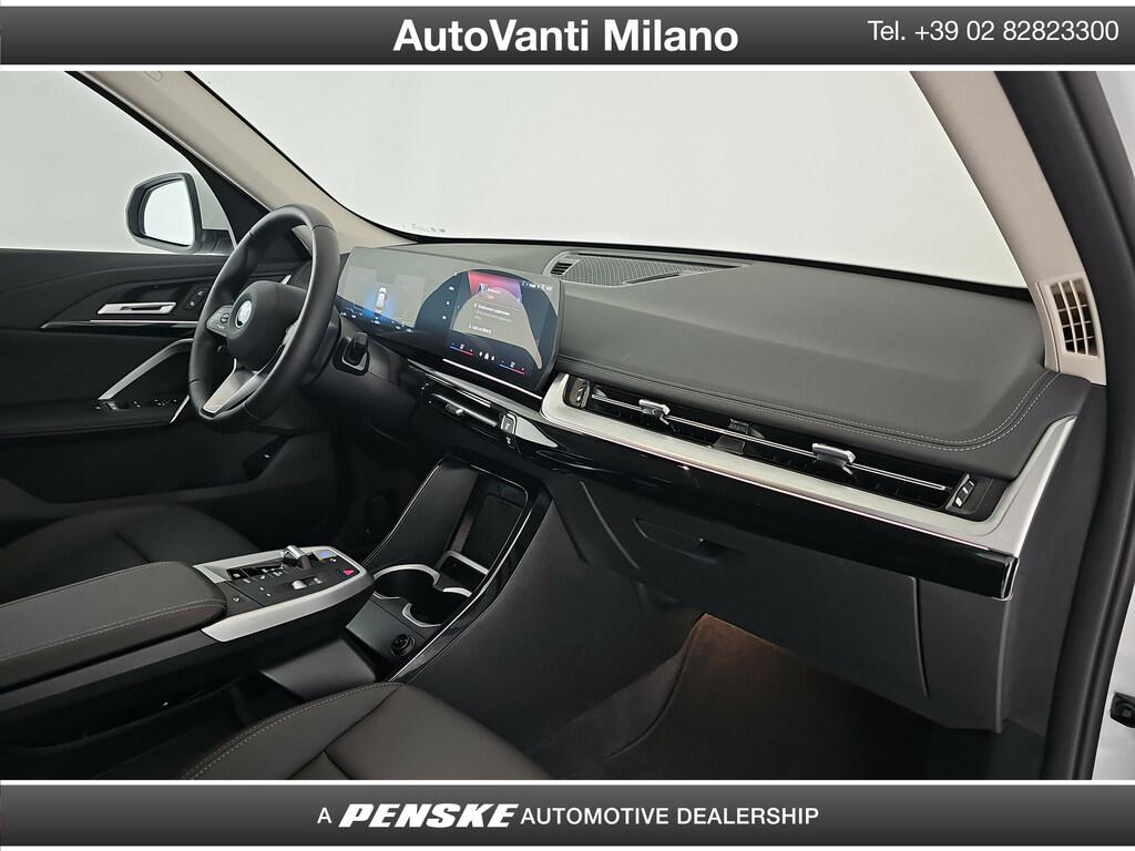 BMW iX1 edrive 20 X-Line