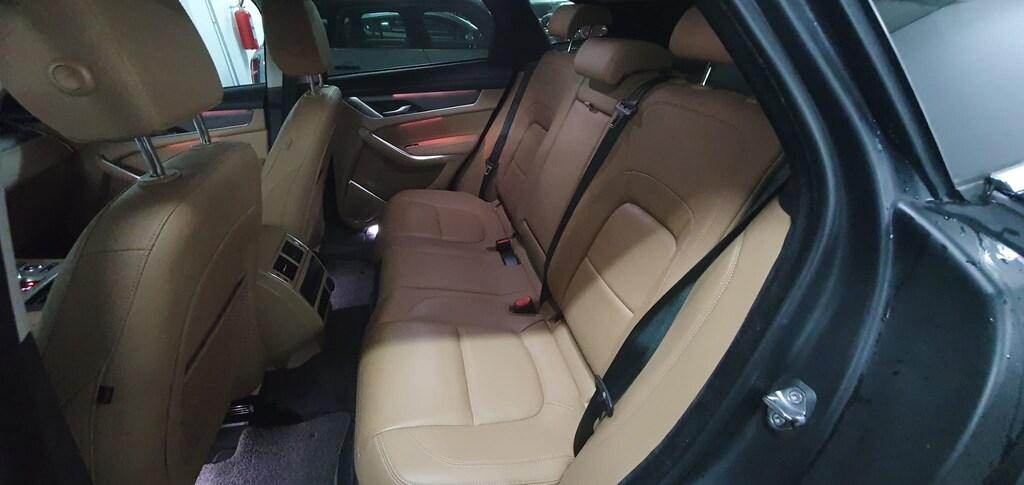 Jaguar F-Pace 2.0 D204 R-Dynamic Black awd auto