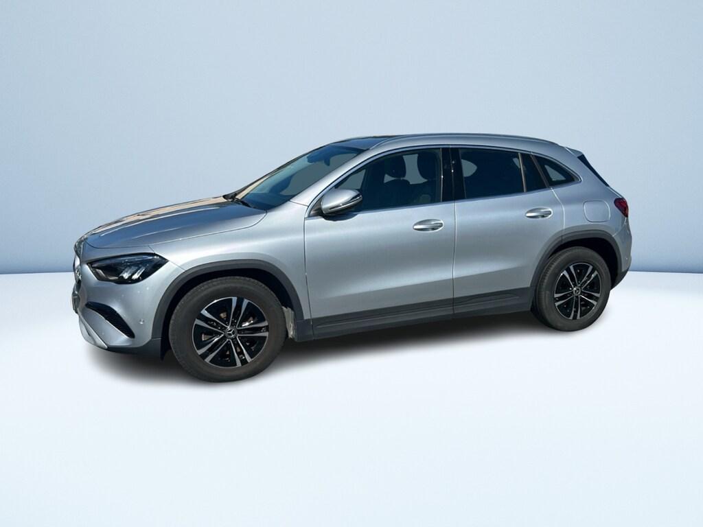 Mercedes GLA 180 d Advanced auto