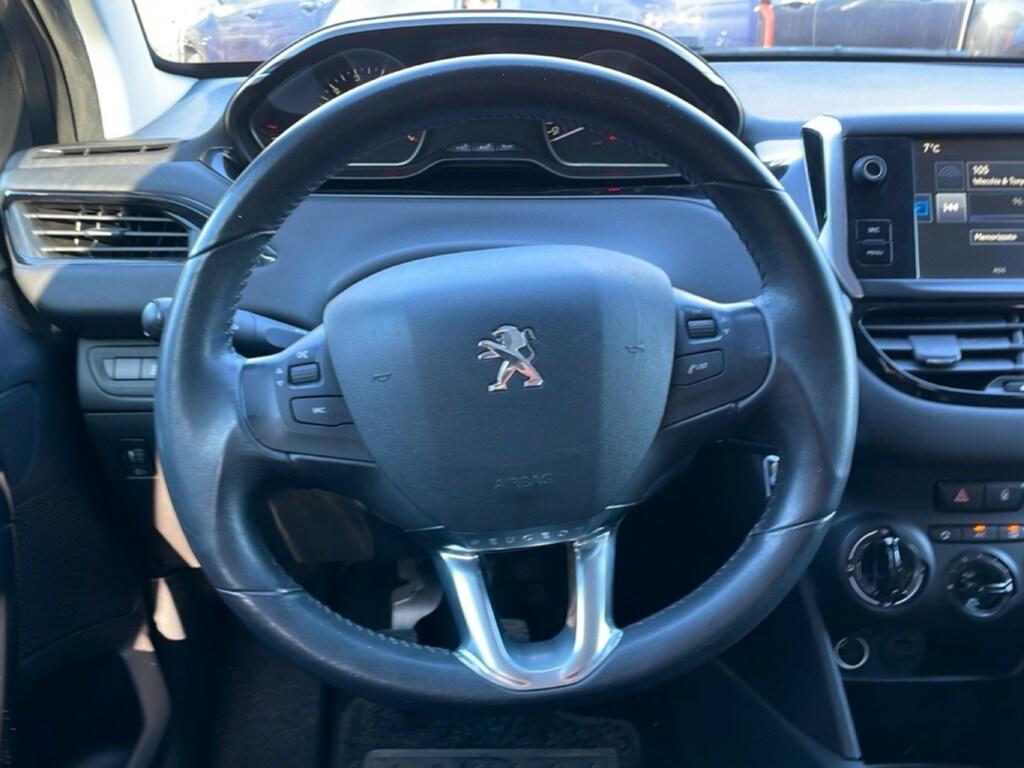 Peugeot 208 1.2 puretech Allure 82cv 5p