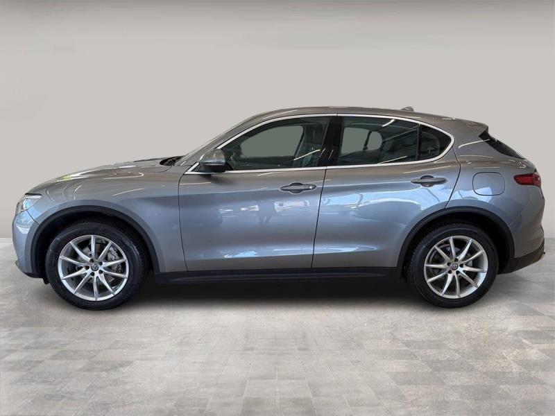 Alfa Romeo Stelvio 2.2 t Executive Q4 210cv auto my19