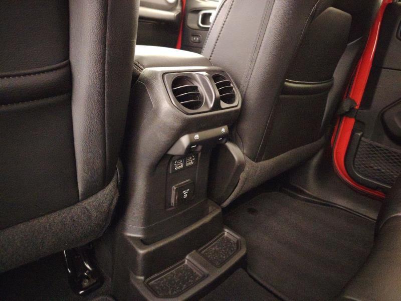 Jeep Wrangler Unlimited 2.2 mjt II Sahara auto