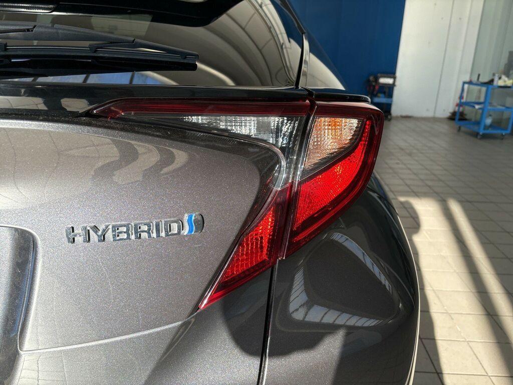 Toyota C-HR 2.0h More Business e-cvt