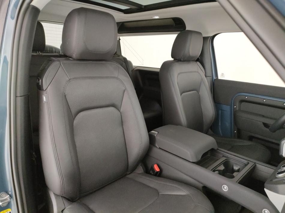 Land Rover Defender 130 3.0d i6 mhev Outbound awd 300cv auto 5p.ti