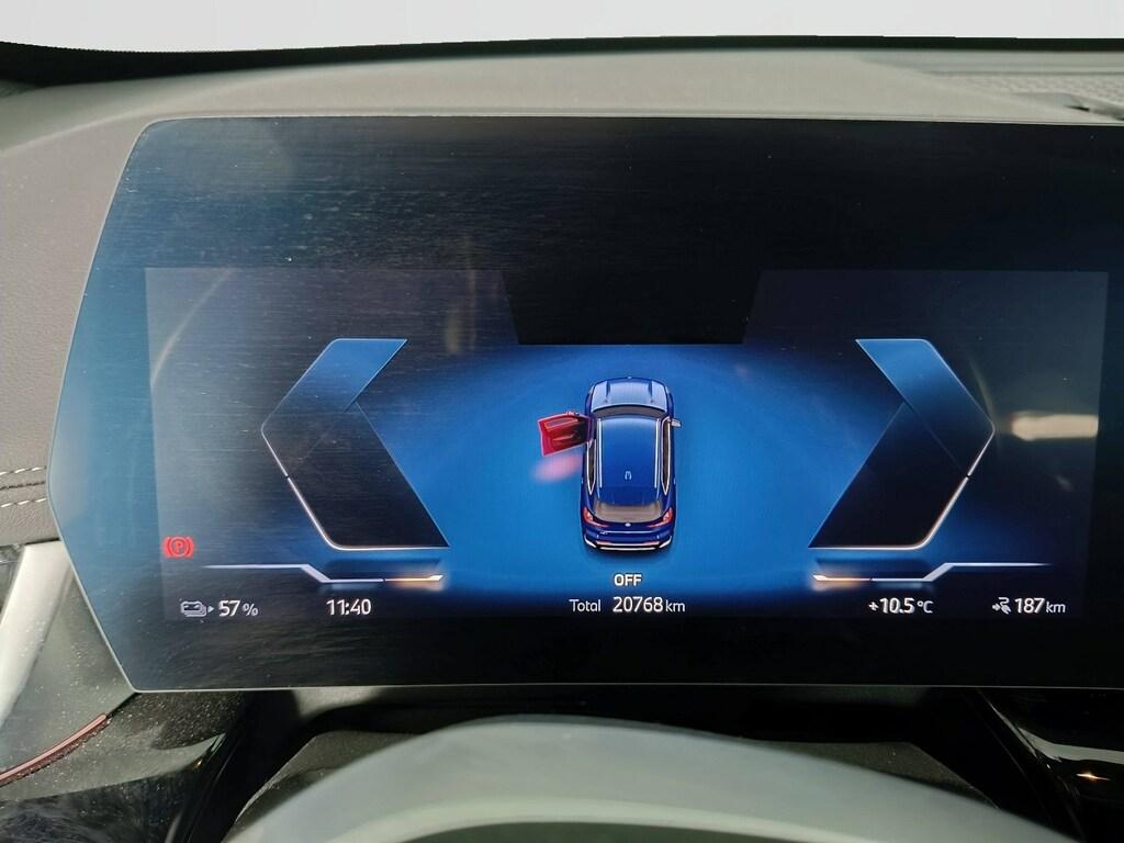 BMW iX1 edrive 20 X-Line