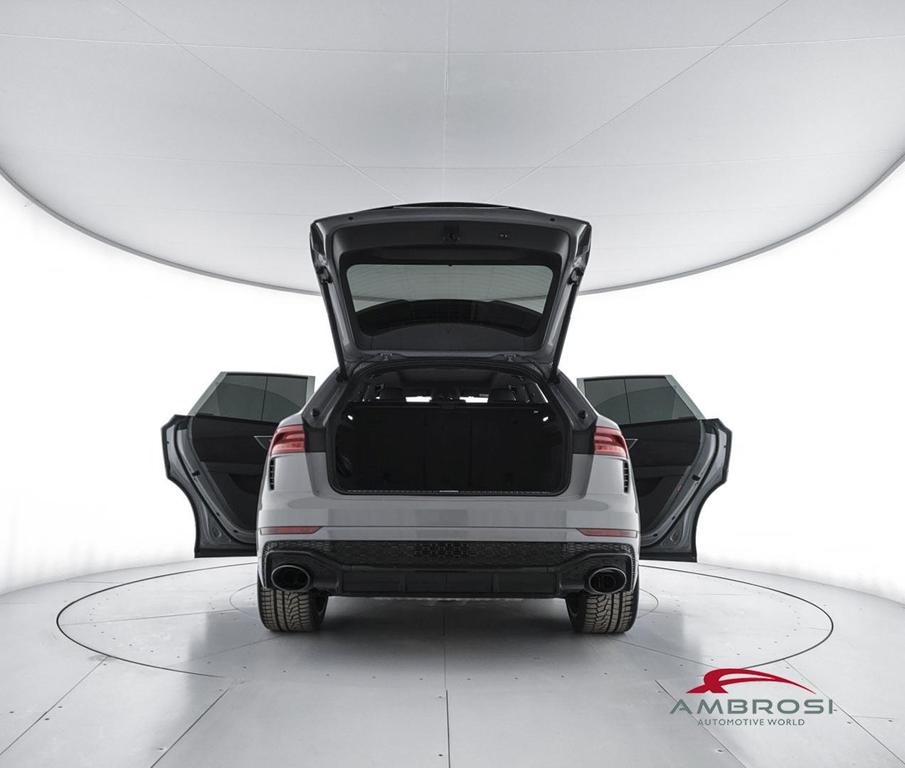 Audi Q8 RS 8 4.0 mhev quattro tiptronic