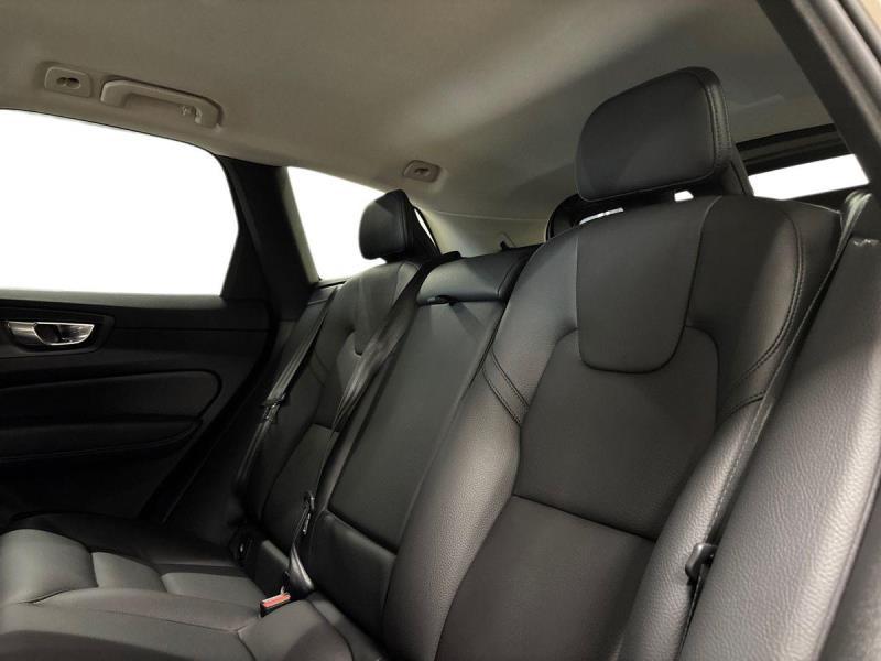 Volvo XC60 2.0 b4 Plus Bright awd auto