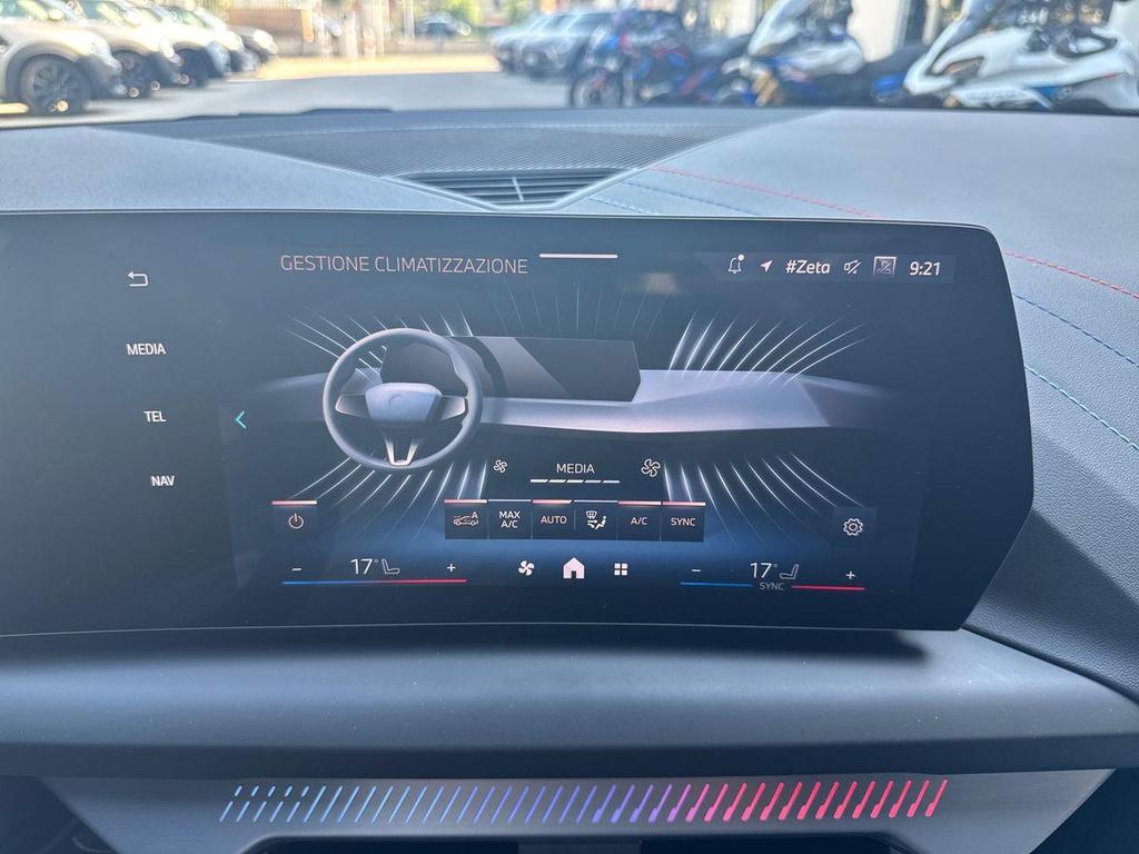 BMW Serie 1 120 48V MSport auto
