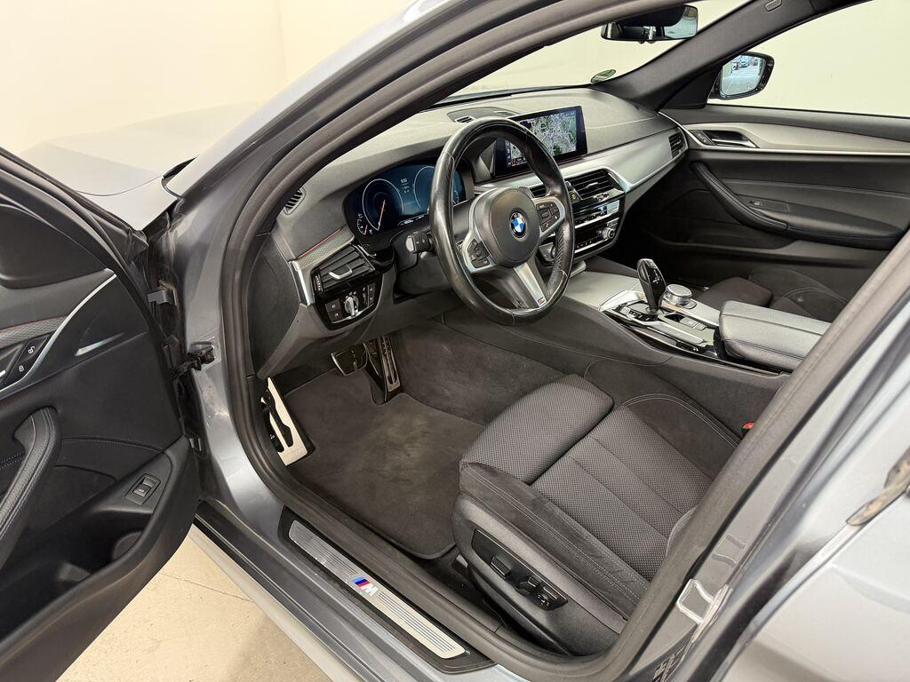 BMW Serie 5 518d Touring Msport auto