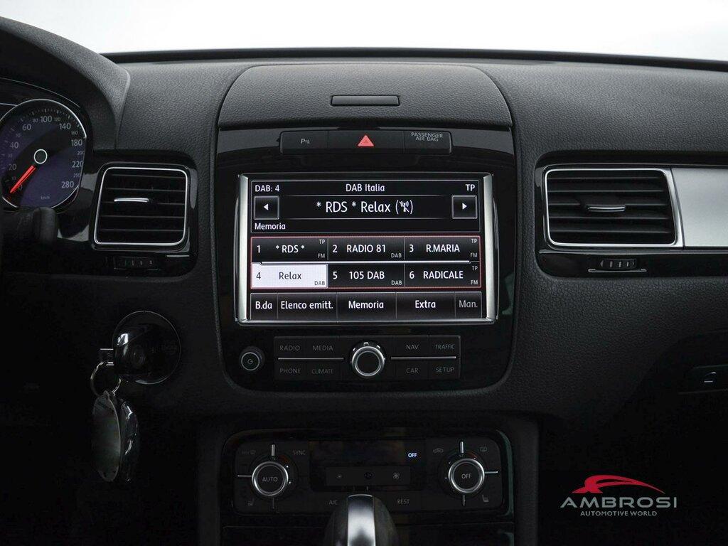 Volkswagen Touareg 3.0 V6 tdi Executive 245cv tiptronic