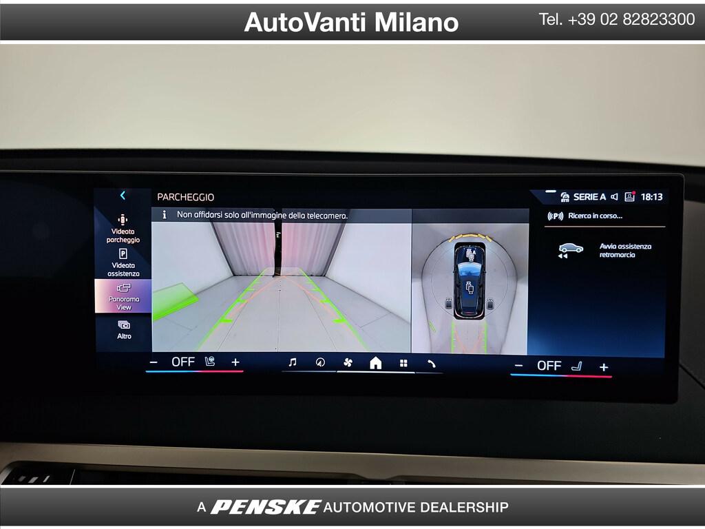 BMW iX xdrive40 pacchetto sportivo