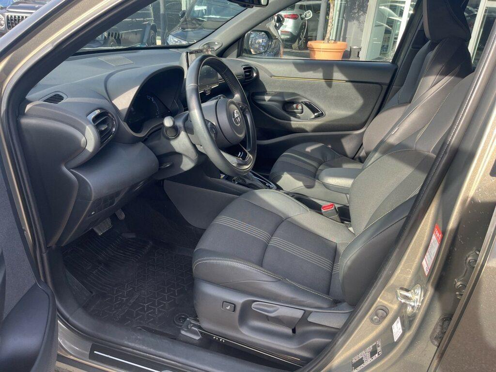 Toyota Yaris Cross 1.5h Adventure awd-i 116cv e-cvt
