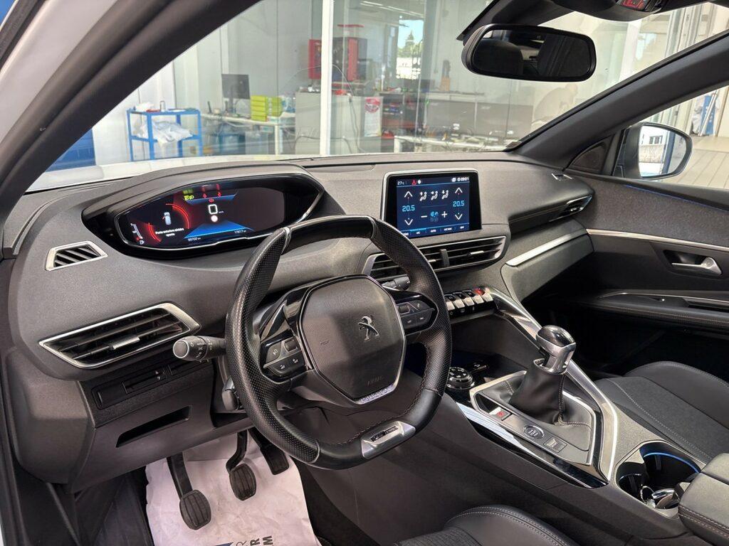 Peugeot 3008 1.5 bluehdi GT Line s&s 130cv