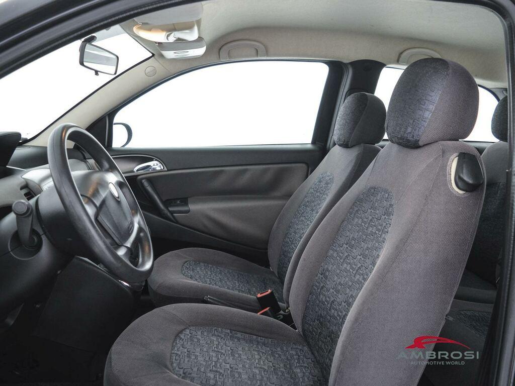 Lancia Ypsilon 1.3 mjt Platino