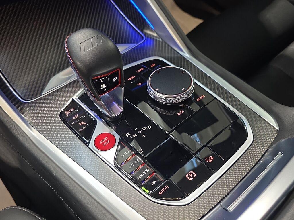 BMW XM 4.4 steptronic