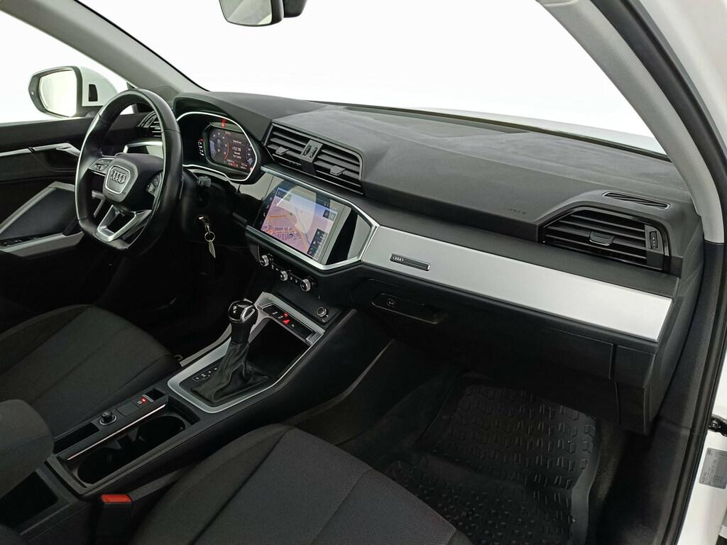 Audi Q3 35 2.0 tdi s-tronic