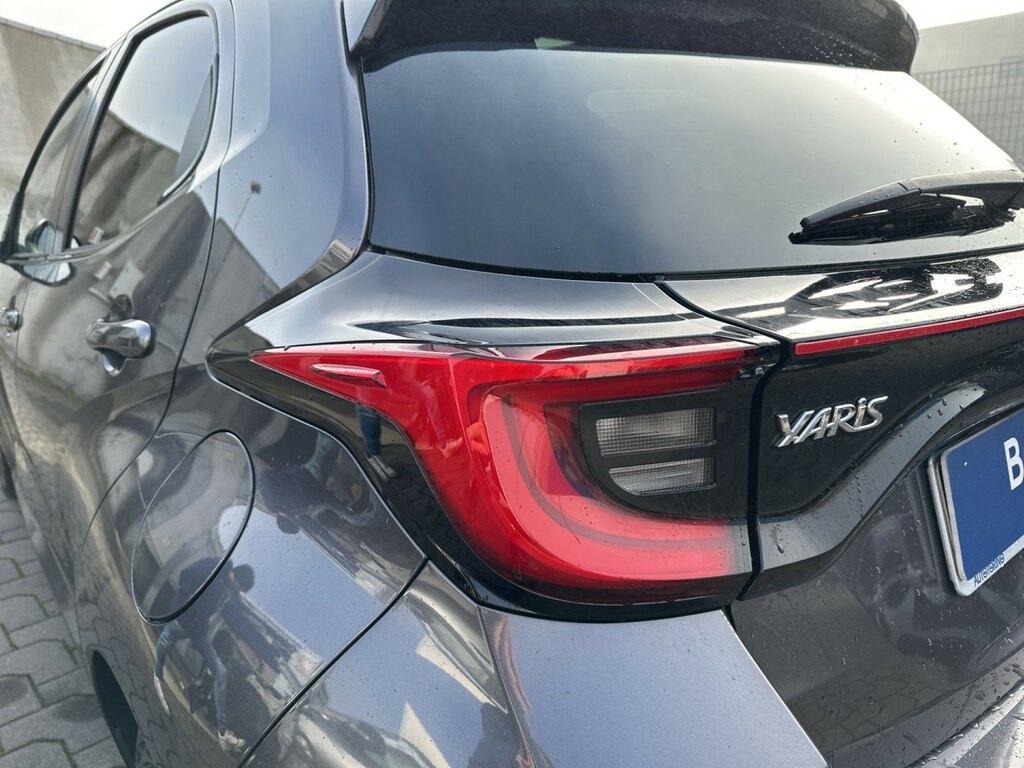 Toyota Yaris 1.5 hybrid Lounge