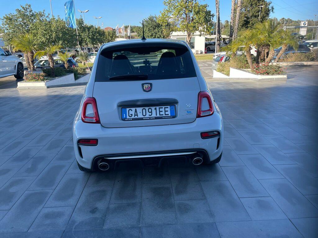 Abarth 595 1.4 t-jet esseesse 180cv