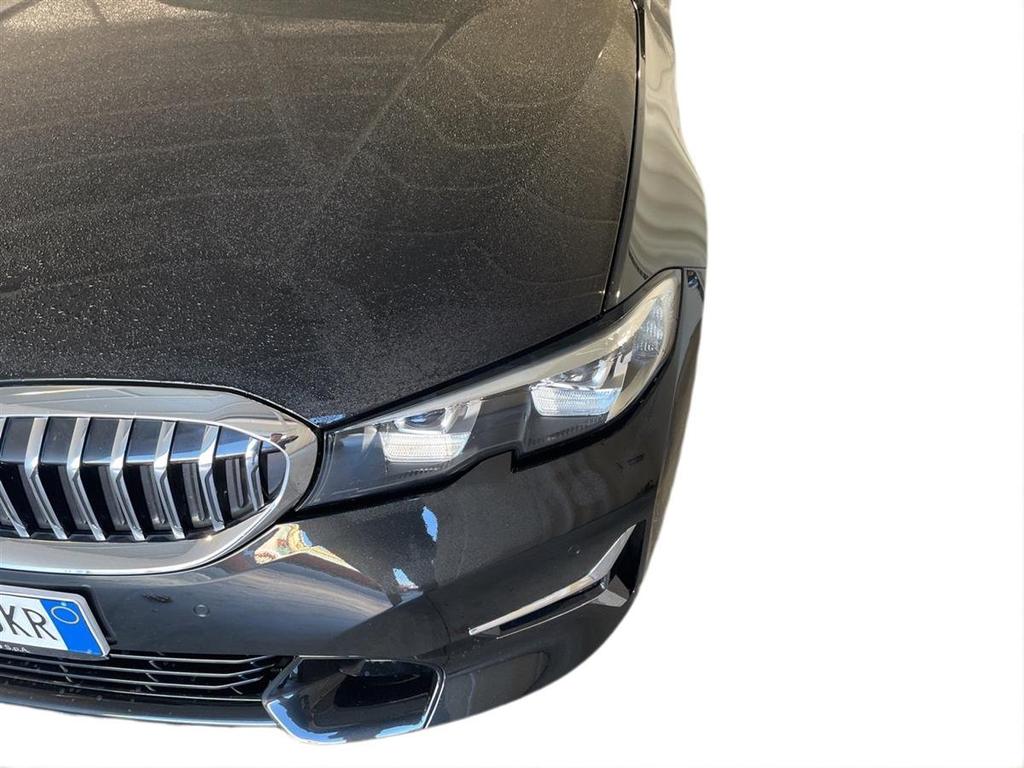 BMW Serie 3 320d Touring mhev 48V Luxury auto