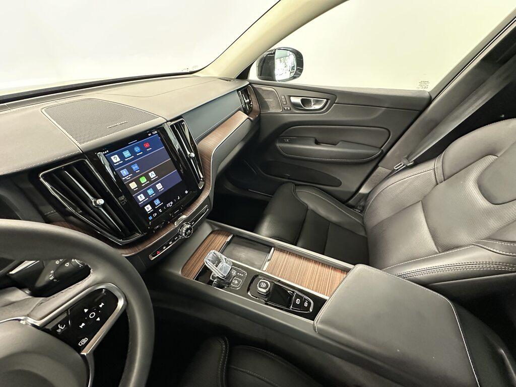 Volvo XC60 2.0 t6 phev Ultra Dark awd auto