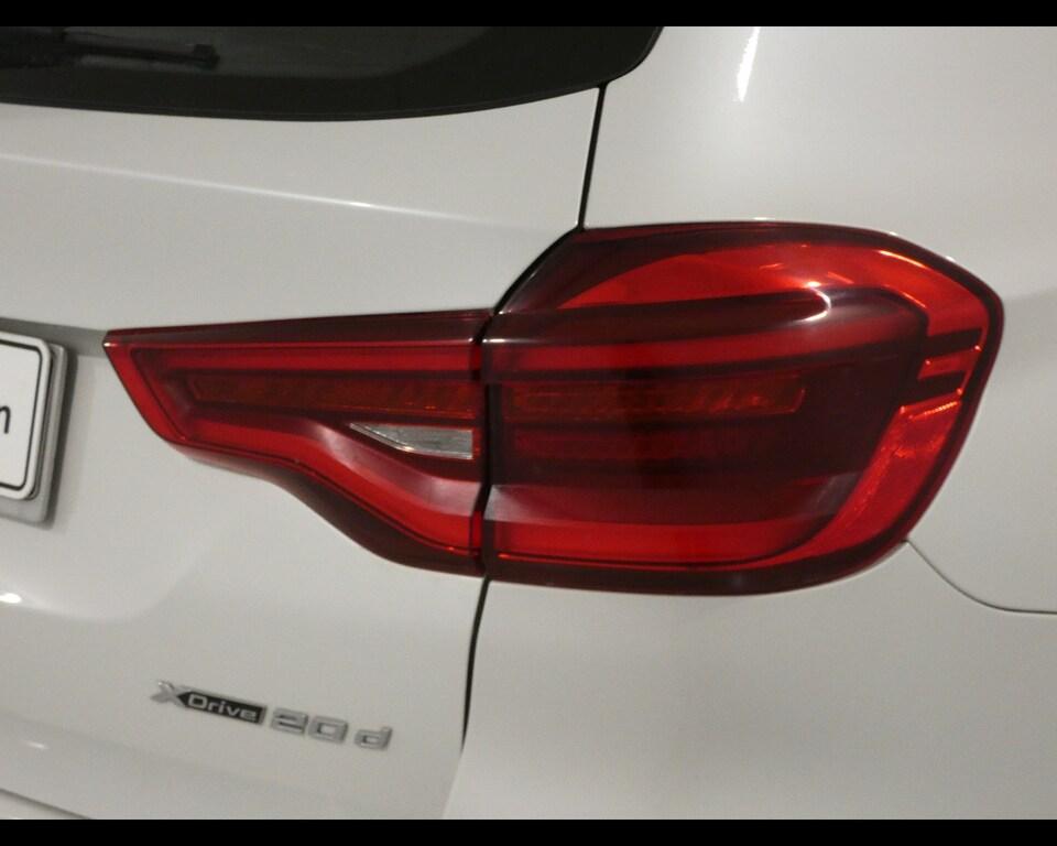 BMW X3 xdrive20d mhev 48V xLine auto