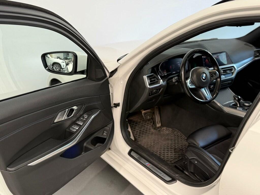 BMW Serie 3 330d Touring mhev 48V xdrive Msport auto