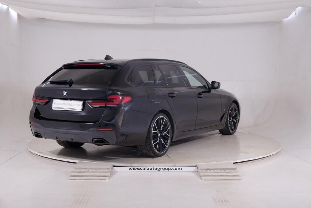 BMW Serie 5 520d Touring mhev 48V xdrive Msport auto