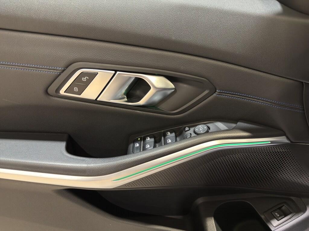 BMW Serie 3 320d Touring mhev 48V Msport auto