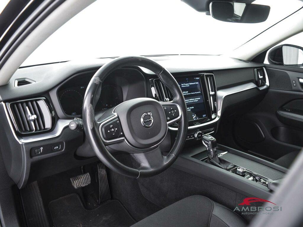 Volvo V60 2.0 D3 R-design geartronic my20