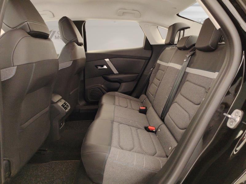Citroen C4 X 1.2 hybrid Business 136cv e-dcs6