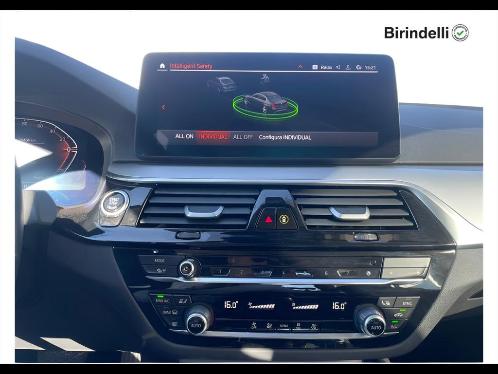 BMW Serie 5 518d mhev 48V Business auto