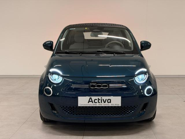 Fiat 500 e Cabrio La Prima