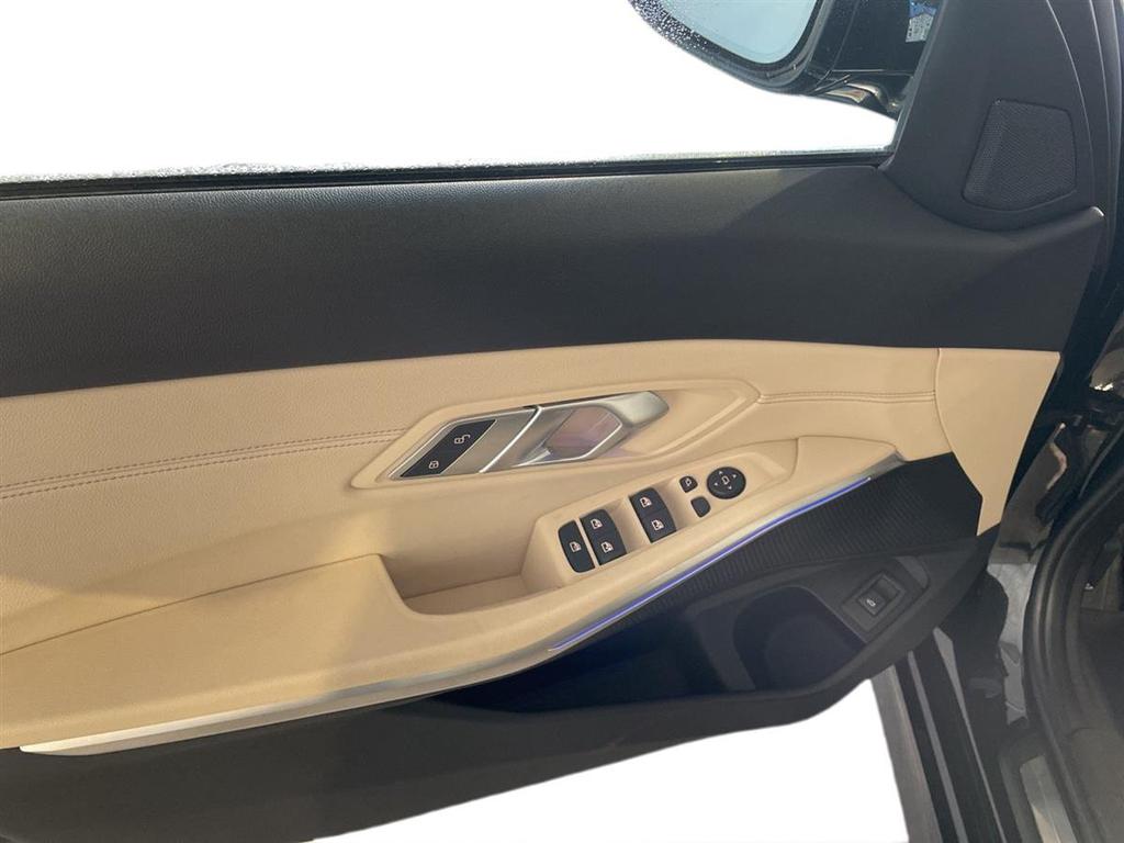 BMW Serie 3 320d Touring mhev 48V Luxury auto