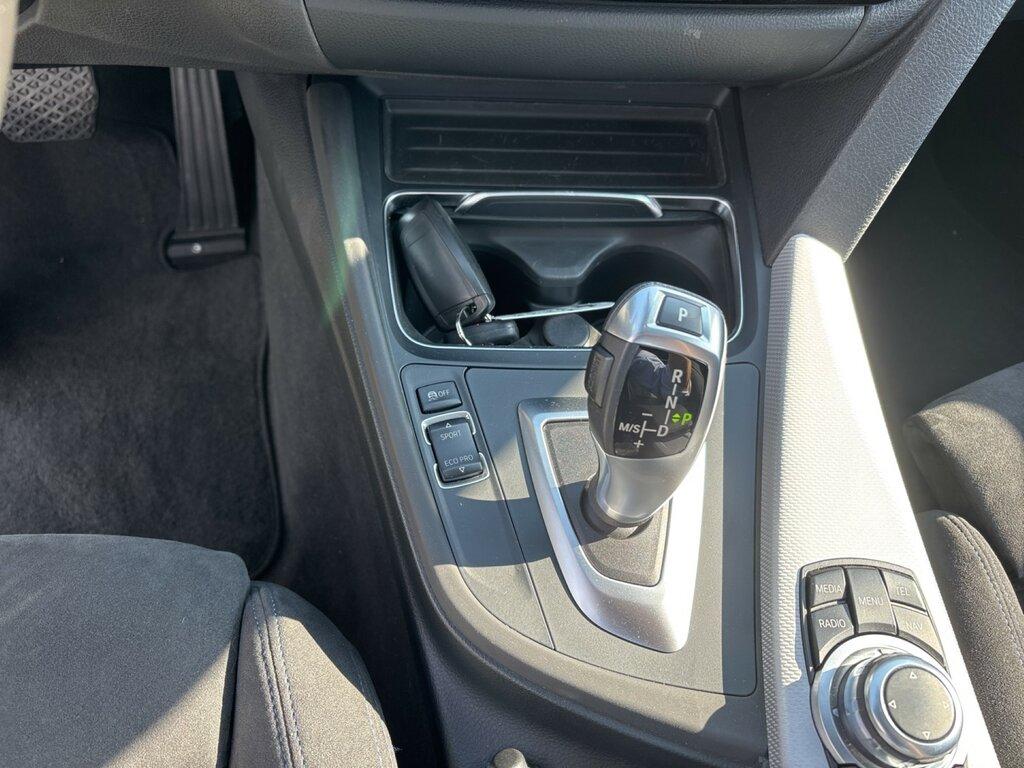 BMW Serie 3 318d Touring Msport auto