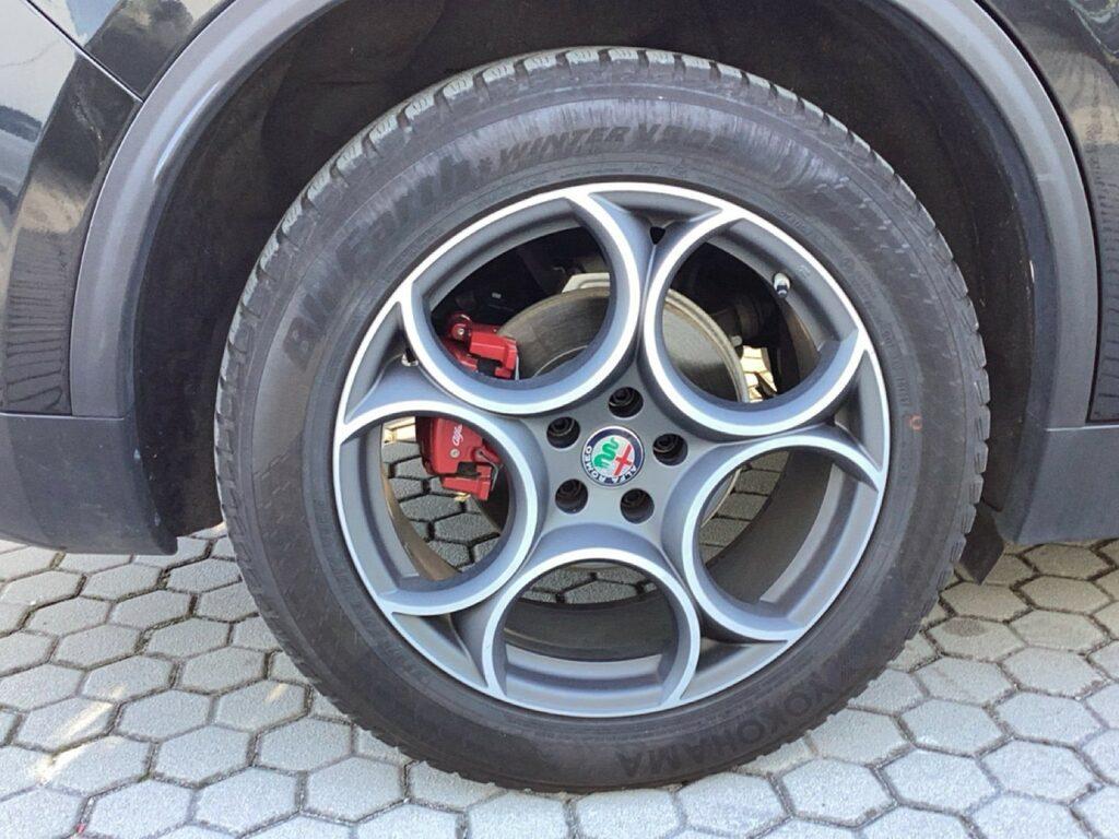 Alfa Romeo Stelvio 2.2 t Executive Q4 210cv auto my19