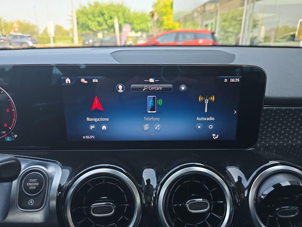Mercedes GLB 180 d Progressive Advanced auto
