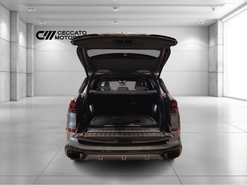 BMW X5 xdrive30d mhev 48V Msport auto