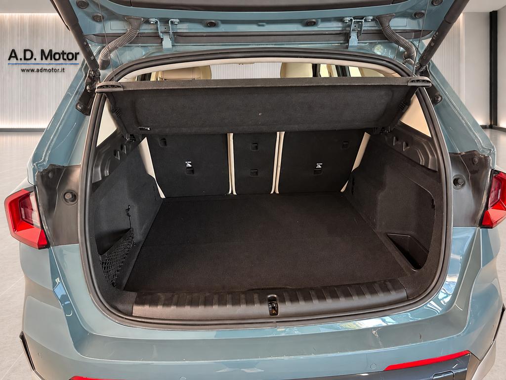 BMW X1 xdrive23i mhev 48V X-Line Edition Balance auto