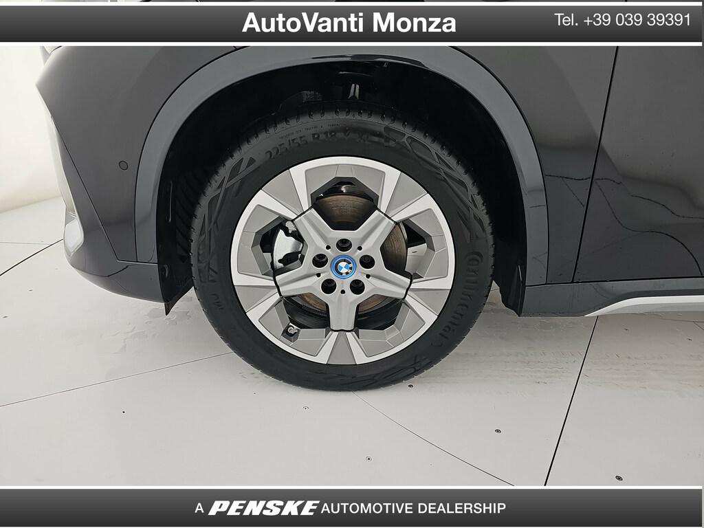 BMW iX1 edrive 20 X-Line